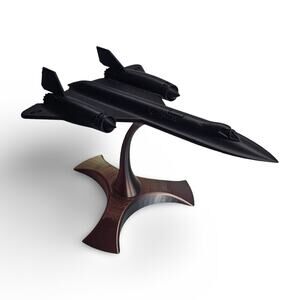 Highly Detailed 3D Printed SR-71 Blackbird Collectible Figure with Stand (Large)